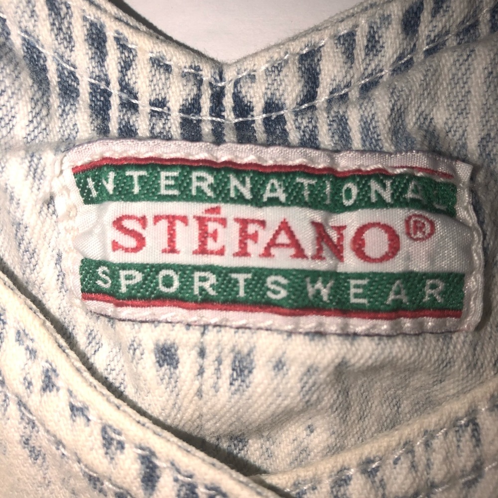 VINTAGE 1980’s OVERALL DISTRESSED PINSTRIPE DENIM SHORTALLS - Picture 10 of 16